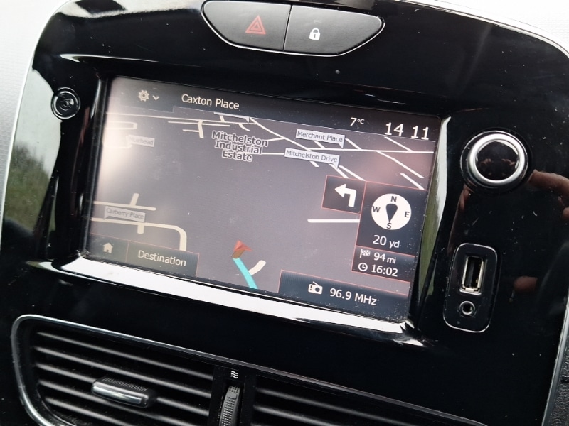 Used Renault Clio 2017 for sale - 76427300: Photo 14