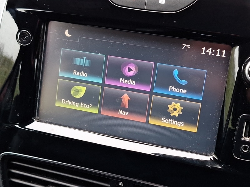 Used Renault Clio 2017 for sale - 76427300: Photo 15