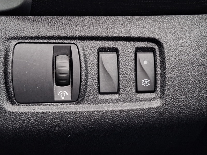 Used Renault Clio 2017 for sale - 76427300: Photo 18