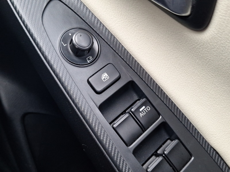 Used Mazda Mazda2 2015 for sale - 77922017: Photo 19