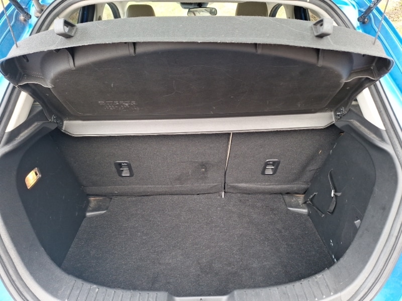 Used Mazda Mazda2 2015 for sale - 77922017: Photo 8