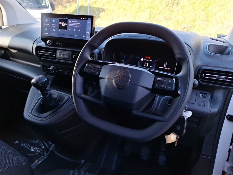 Used Citroen Berlingo 2025 for sale - 76752050: Photo 2