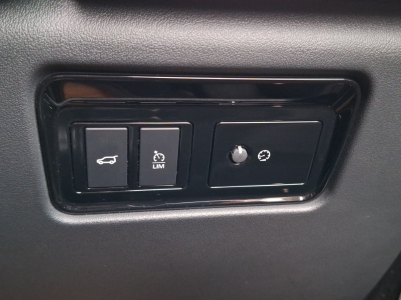 Used Jaguar F-Pace 2020 for sale - 77663825: Photo 18