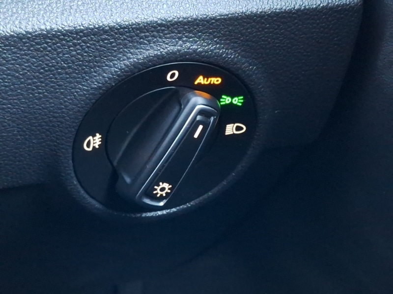 Used Volkswagen T-Roc 2023 for sale - 77105295: Photo 18