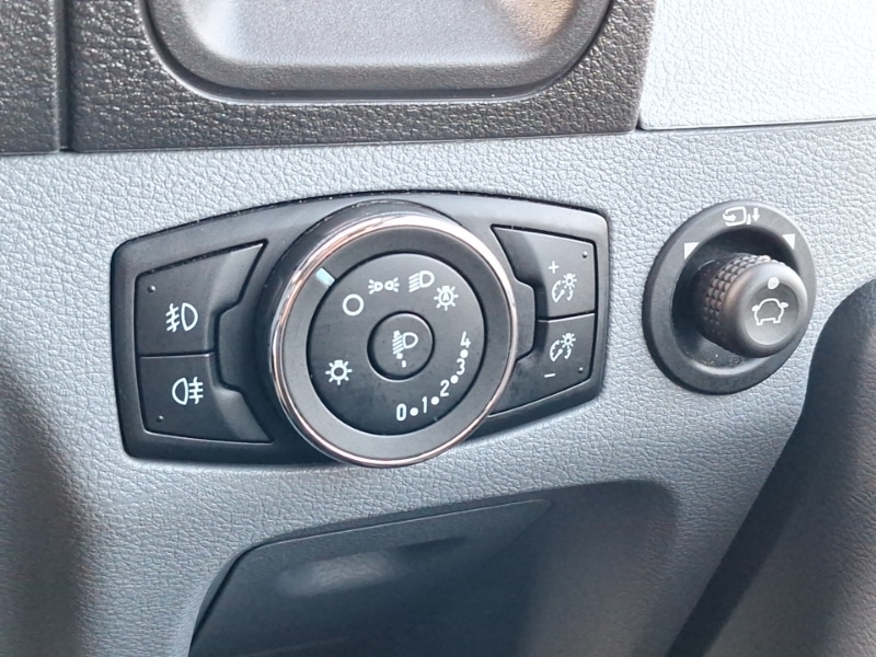 Used Ford Transit 2018 for sale - 76815974: Photo 16