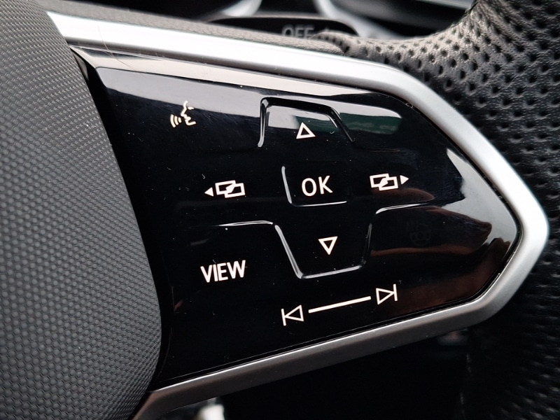 Used Volkswagen T-Roc 2023 for sale - 76822136: Photo 17