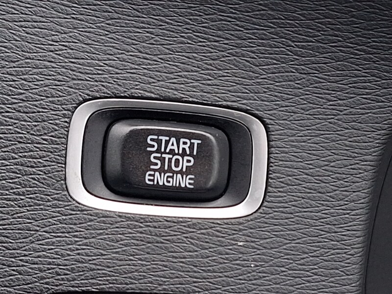 Used Volvo V60 2012 for sale - 78125976: Photo 13