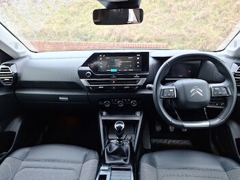 Used Citroen C4 2023 for sale - 77690128: Photo