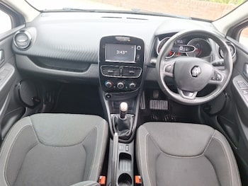Used Renault Clio 2016 for sale - 78811770: Photo