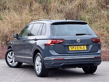 Used Volkswagen Tiguan 2023 for sale - 79411669: Photo