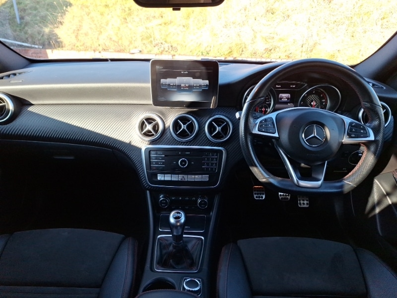 Used Mercedes-Benz A-Class 2017 for sale - 77366651: Photo 2