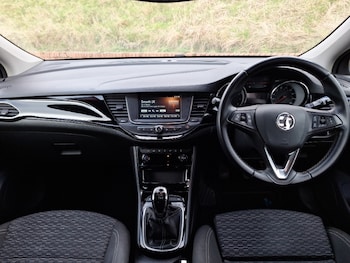 Used Vauxhall Astra 2019 for sale - 78040728: Photo