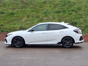 Used Honda Civic 2018 for sale - 78547093: Photo