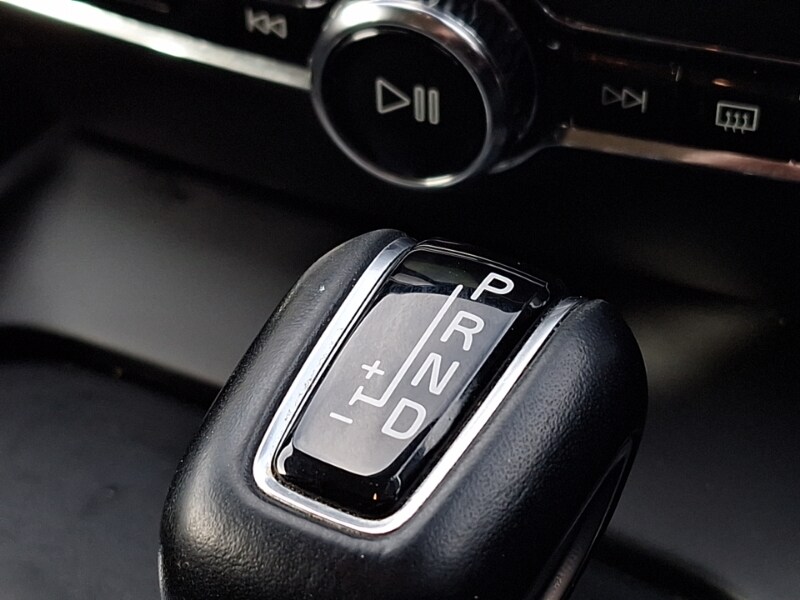 Used Volvo V60 2018 for sale - 77721836: Photo 10