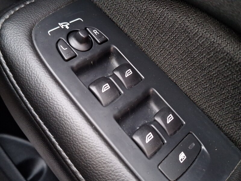 Used Volvo V60 2018 for sale - 77721836: Photo 19