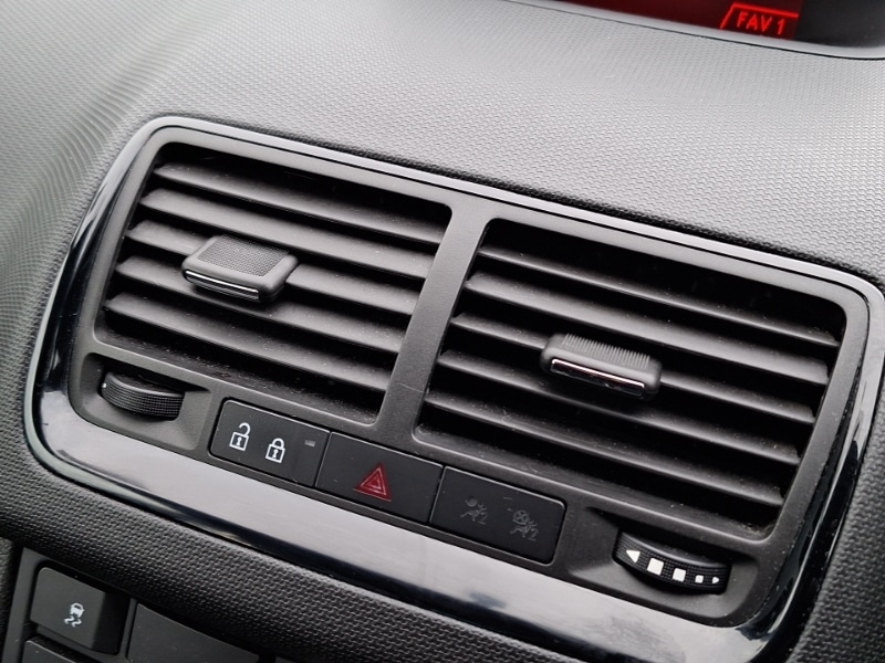 Used Vauxhall Meriva 2014 for sale - 77531123: Photo 11