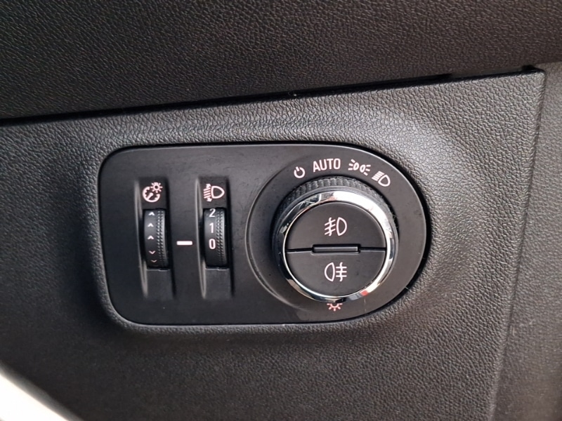 Used Vauxhall Corsa 2016 for sale - 78046488: Photo 18