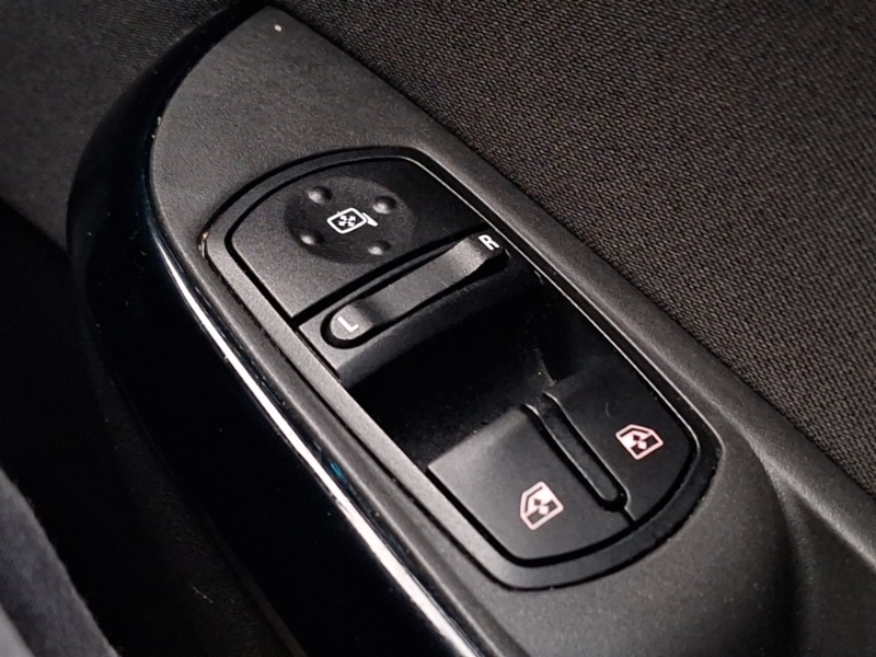 Used Vauxhall Corsa 2016 for sale - 78046488: Photo 19