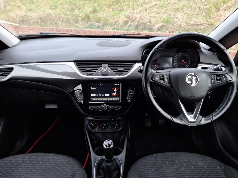 Used Vauxhall Corsa 2016 for sale - 78046488: Photo 2