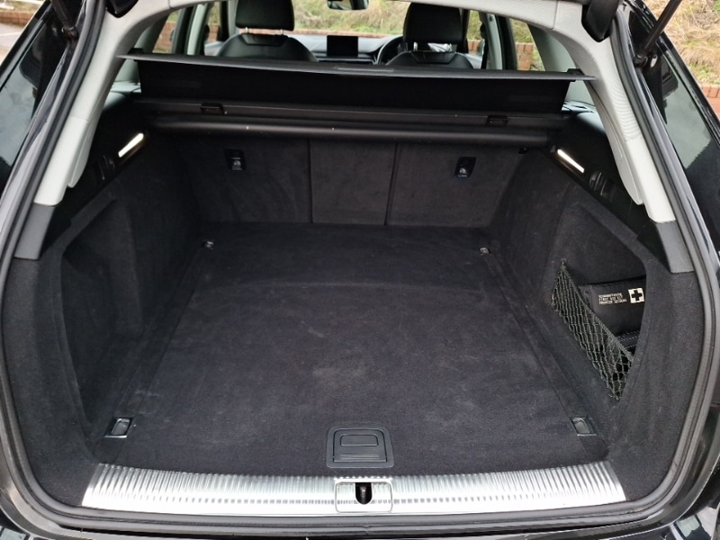 Used Audi A4 2018 for sale - 77648598: Photo 8