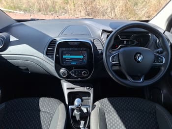 Used Renault Captur 2017 for sale - 79718318: Photo