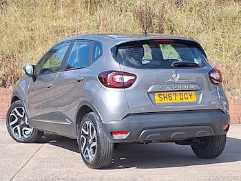 Used Renault Captur 2017 for sale - 79718318: Photo