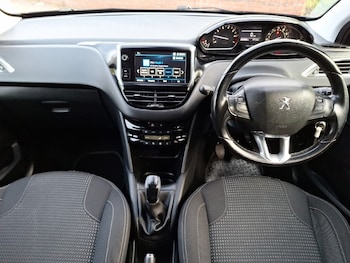 Used Peugeot 208 2019 for sale - 78480579: Photo