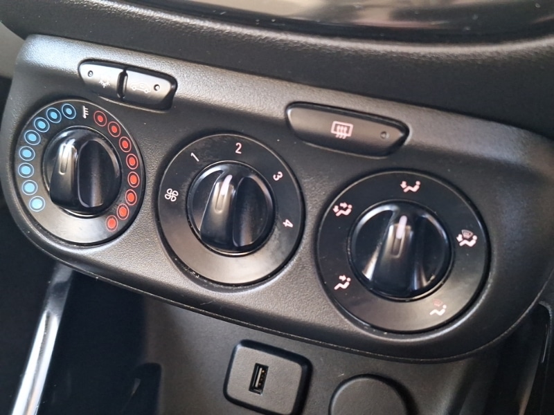 Used Vauxhall Corsa 2016 for sale - 76397312: Photo 11