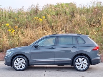 Used Volkswagen Tiguan 2023 for sale - 79561823: Photo