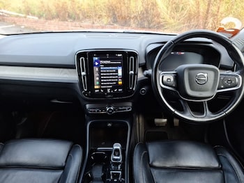 Used Volvo XC40 2021 for sale - 79336381: Photo