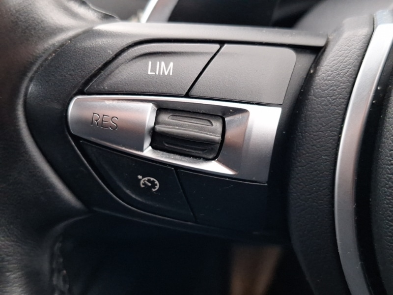 Used BMW 3 Series 2018 for sale - 77596865: Photo 16