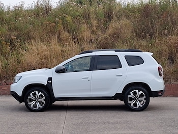 Used Dacia Duster 2023 for sale - 79433527: Photo