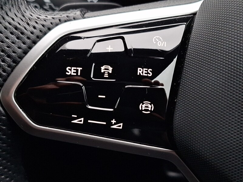 Used Volkswagen T-Roc 2022 for sale - 76533376: Photo 13