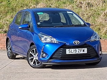 Used Toyota Yaris 2019 for sale - 78032664: Photo