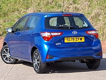 Used Toyota Yaris 2019 for sale - 78032664: Photo