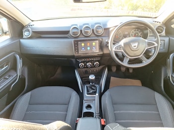 Used Dacia Duster 2022 for sale - 75989032: Photo 2