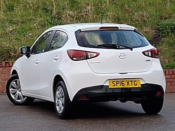 Used Mazda Mazda2 2016 for sale - 78283929: Photo