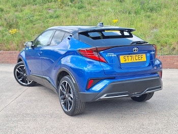 Used Toyota C-HR 2021 for sale - 75177344: Photo