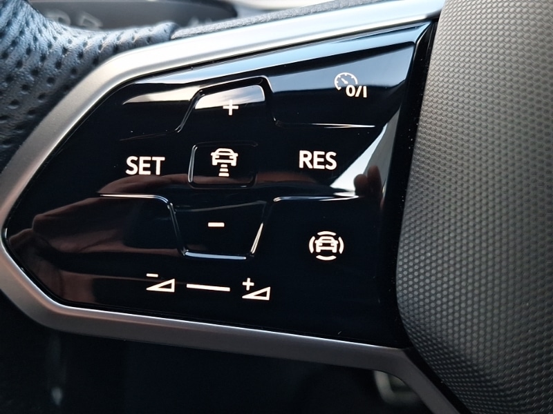 Used Volkswagen T-Roc 2023 for sale - 77776818: Photo 16