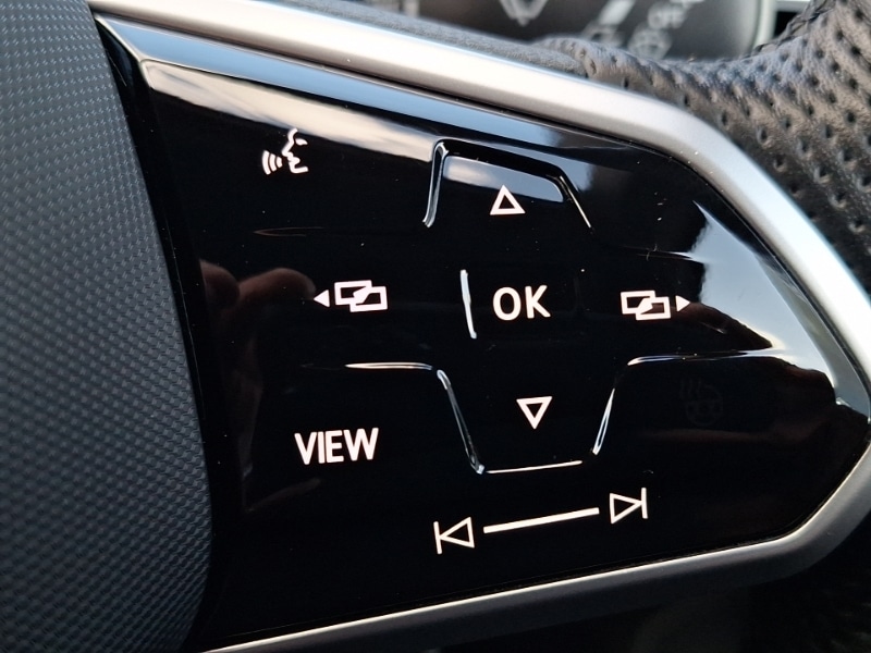 Used Volkswagen T-Roc 2023 for sale - 77776818: Photo 17