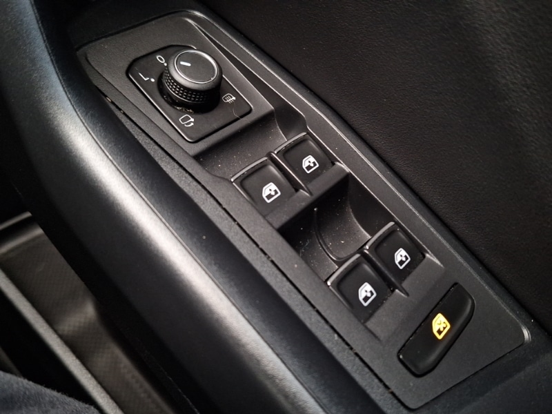 Used Volkswagen T-Roc 2023 for sale - 77776818: Photo 19