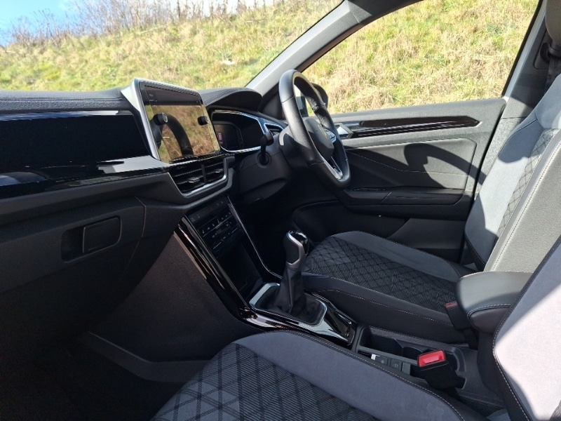 Used Volkswagen T-Roc 2023 for sale - 77776818: Photo 5