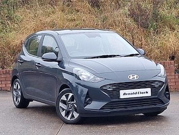 Used Hyundai i10 2023 for sale - 79425212: Photo