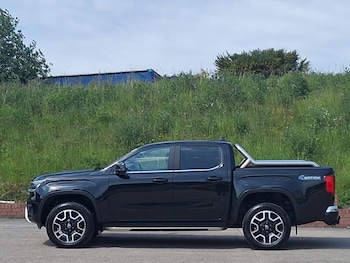 Used Volkswagen Amarok 2024 for sale - 79461271: Photo