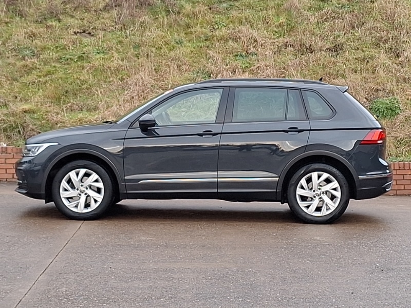 Used Volkswagen Tiguan 2023 for sale - 77324849: Photo 4