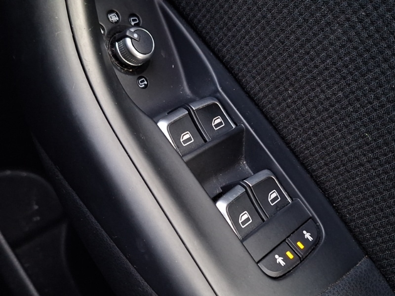 Used Audi Q3 2018 for sale - 78085400: Photo 19