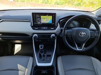 Used Toyota RAV4 2019 for sale - 78617235: Photo