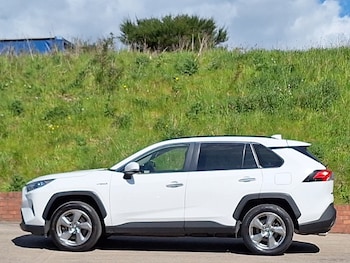 Used Toyota RAV4 2019 for sale - 78617235: Photo