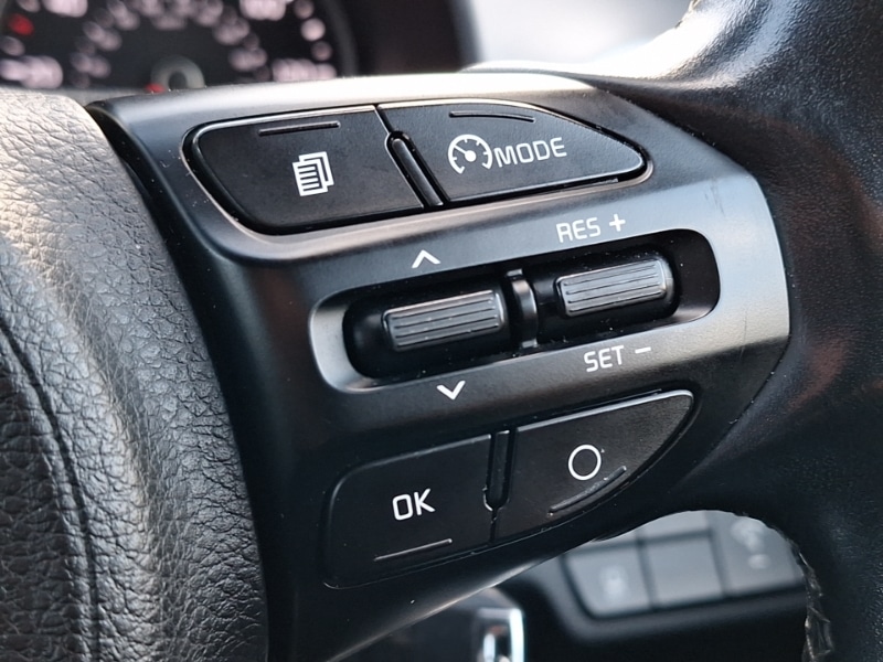 Used Kia Stonic 2018 for sale - 76393107: Photo 16