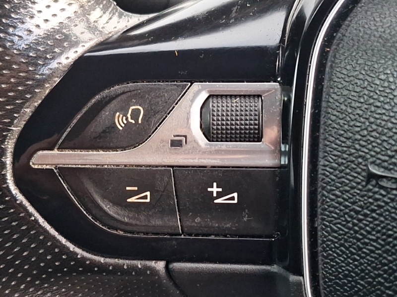 Used Peugeot 3008 2017 for sale - 76708095: Photo 15